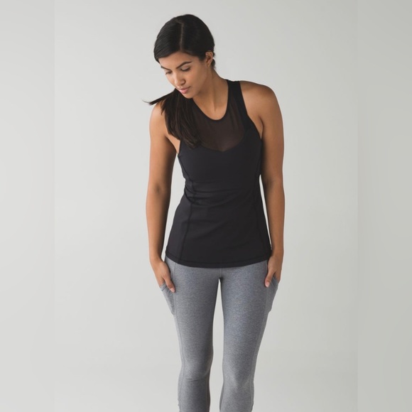 NWT RARE Athletic Athleisure Lululemon Running In The City Tank Size 10 - Picture 2 of 14